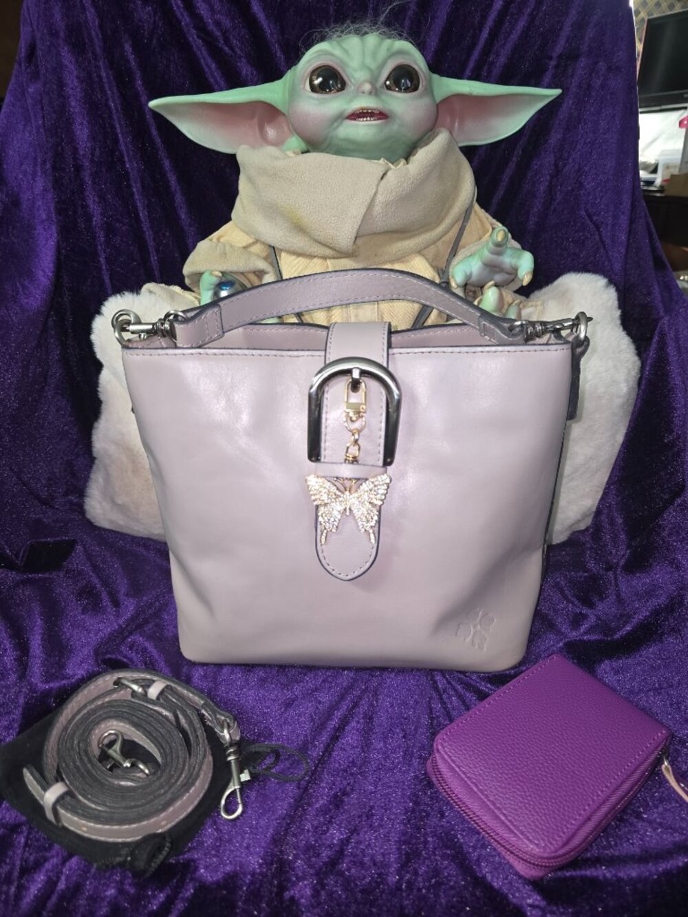 Patricia Nash Irving Bucket Shoulder/Crossbody Bag in Stone Grey